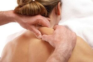 Masaxe para a osteocondrose da columna cervical